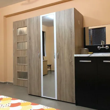 Mery Studio Apartment Burgas